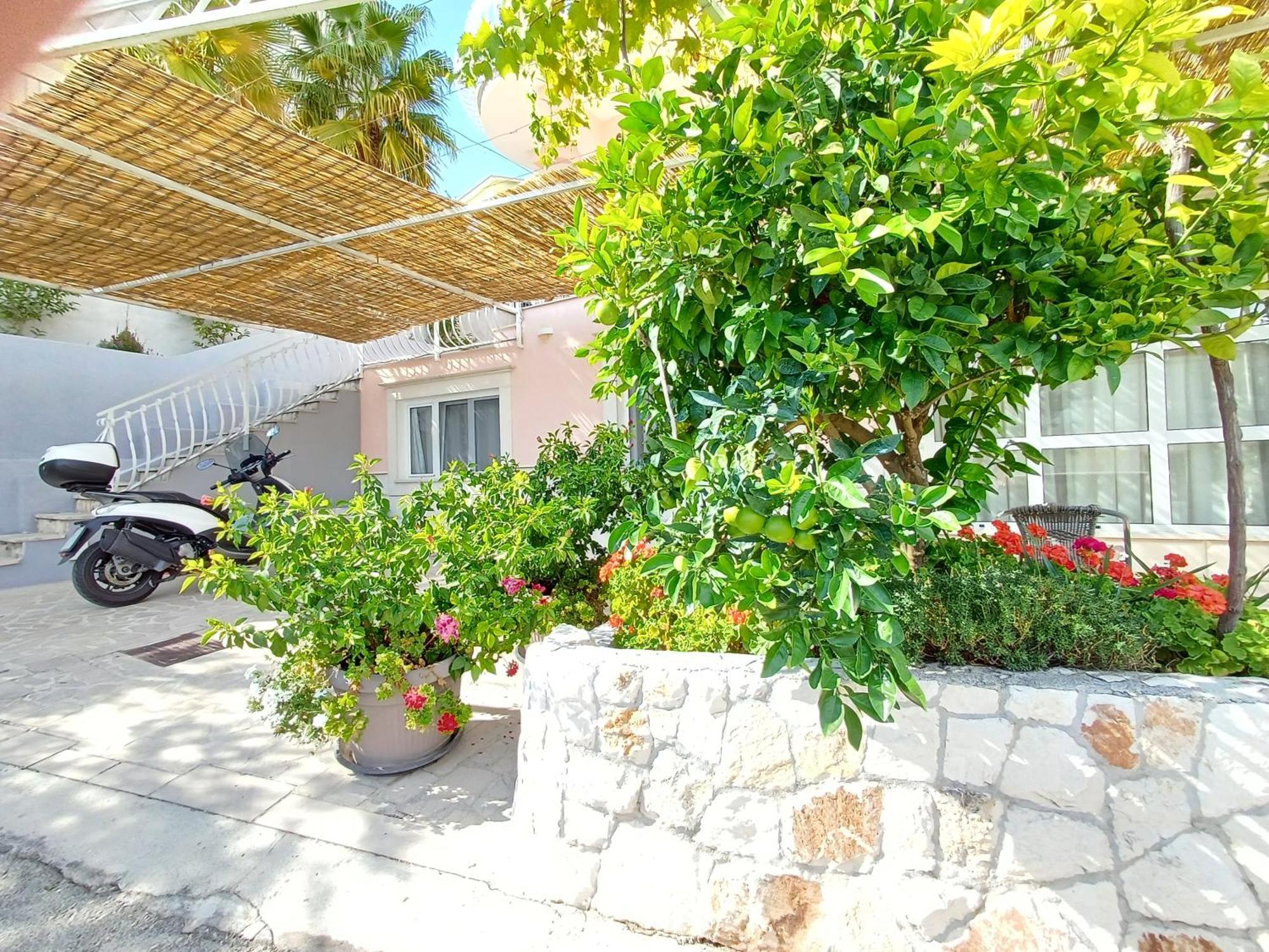 Apartments Jaksic Trogir Ngoại thất bức ảnh